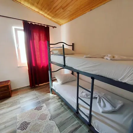 Olympos Yoeruek Otagi Evleri