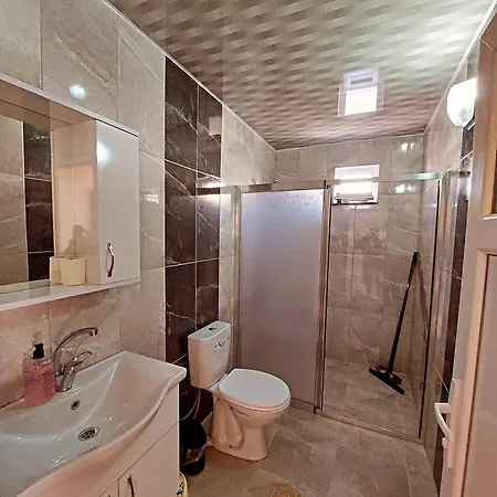 Olympos Yoeruek Otagi Evleri Kumluca