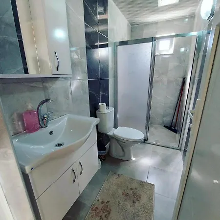 Olympos Yoeruek Otagi Evleri Kumluca